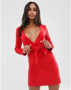 Красное приталенное платье смокинг с поясом Vesper