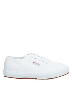 Низкие кеды и кроссовки Superga