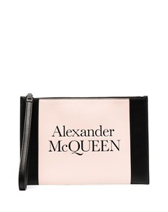 Клатч в стиле колор блок с тисненым логотипом Alexander mcqueen