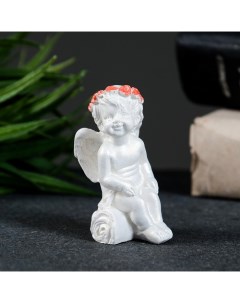 Статуэтка Ангелочек сидит на бревне перламутр 6х4х4см Хорошие сувениры