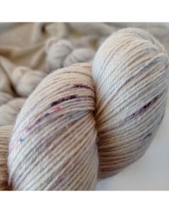 Носочная пряжа 75 шерсть меринос 25 полиамид 420м 100гр жемчужина Wonder yarn